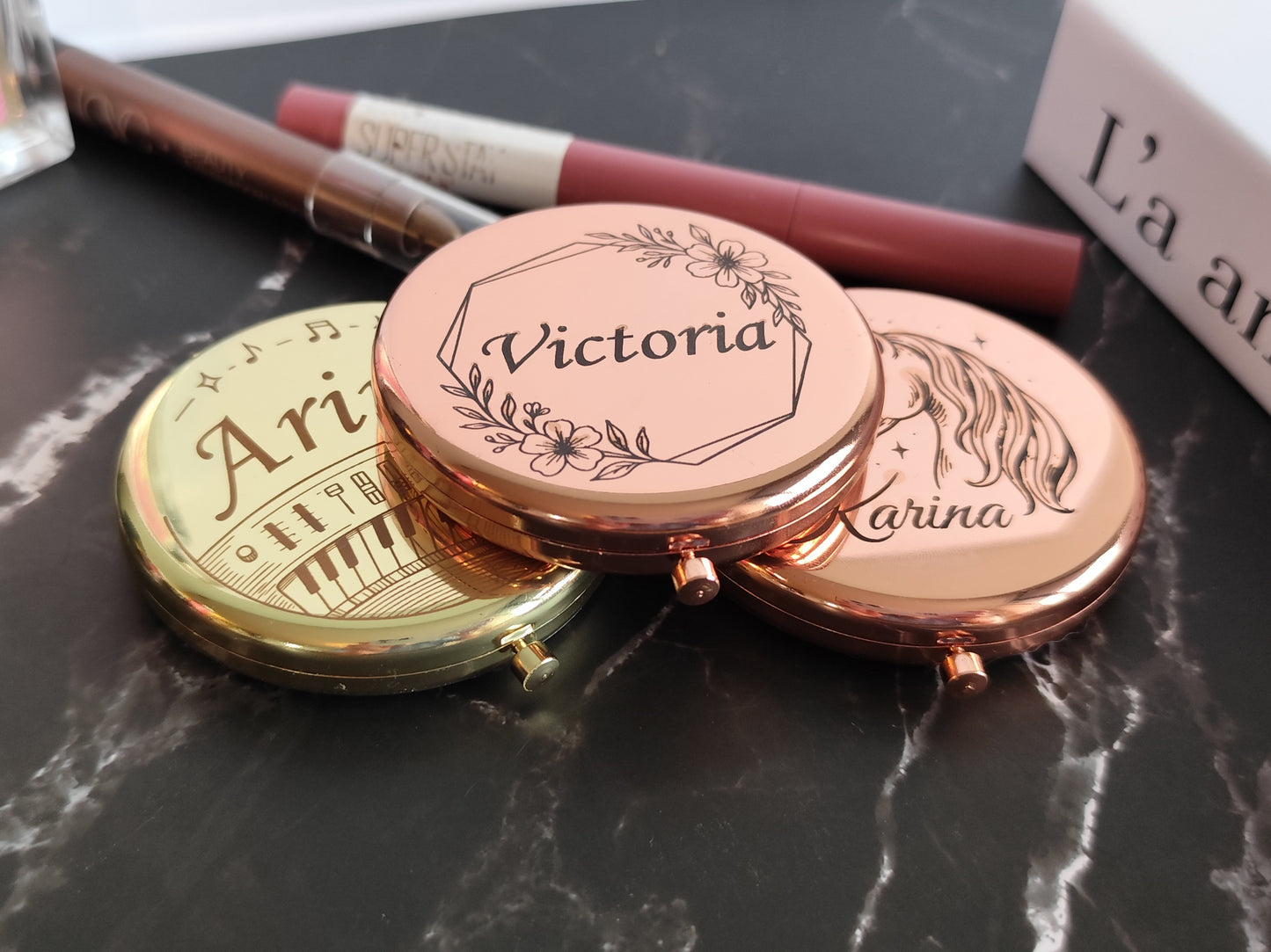Personalized Compact Mirror – Custom Engraved Gift for Her, Bridesmaid, Mom