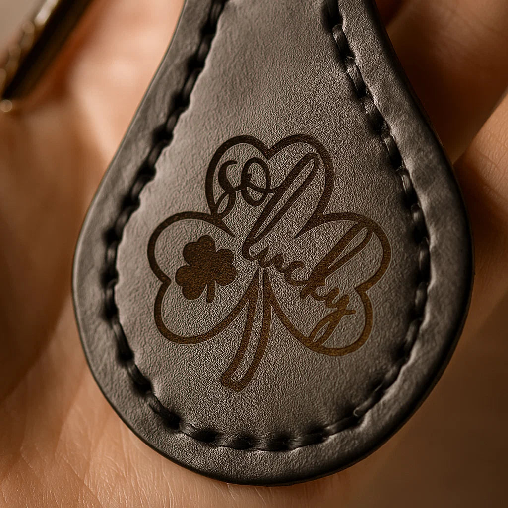 🖤 "So Lucky" – Genuine Leather Keychain with Irish Engraving